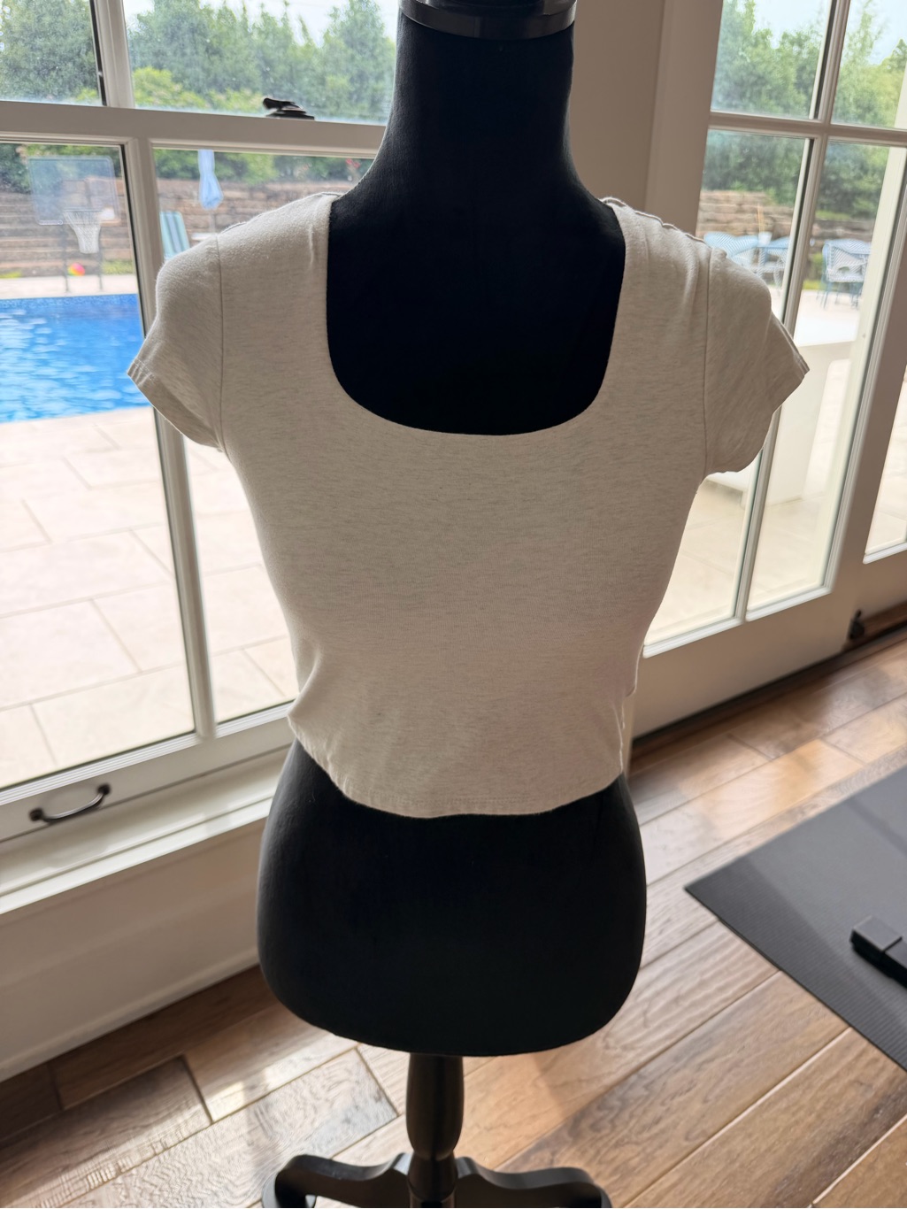 Wild Fable White Heather Square-Neck Short Sleeve Crop Top